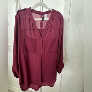 H&M Divided Burgundy Button Up Shirt Size 2